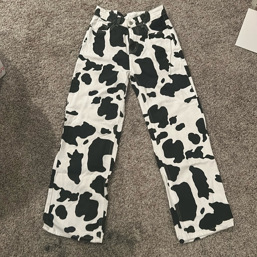 Cow print jeans. High rise